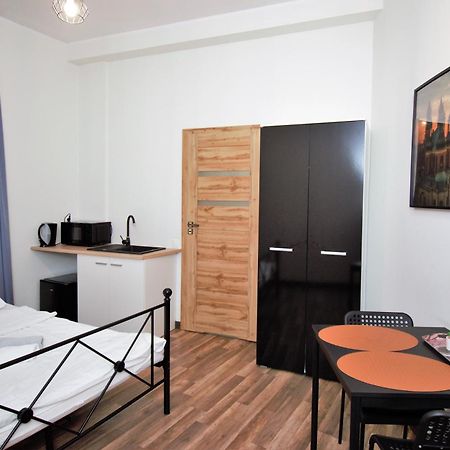 Roomspoznan Pl - Apartamenty I Pokoje Polwiejska 20 - 24H Self Check-In 외부 사진